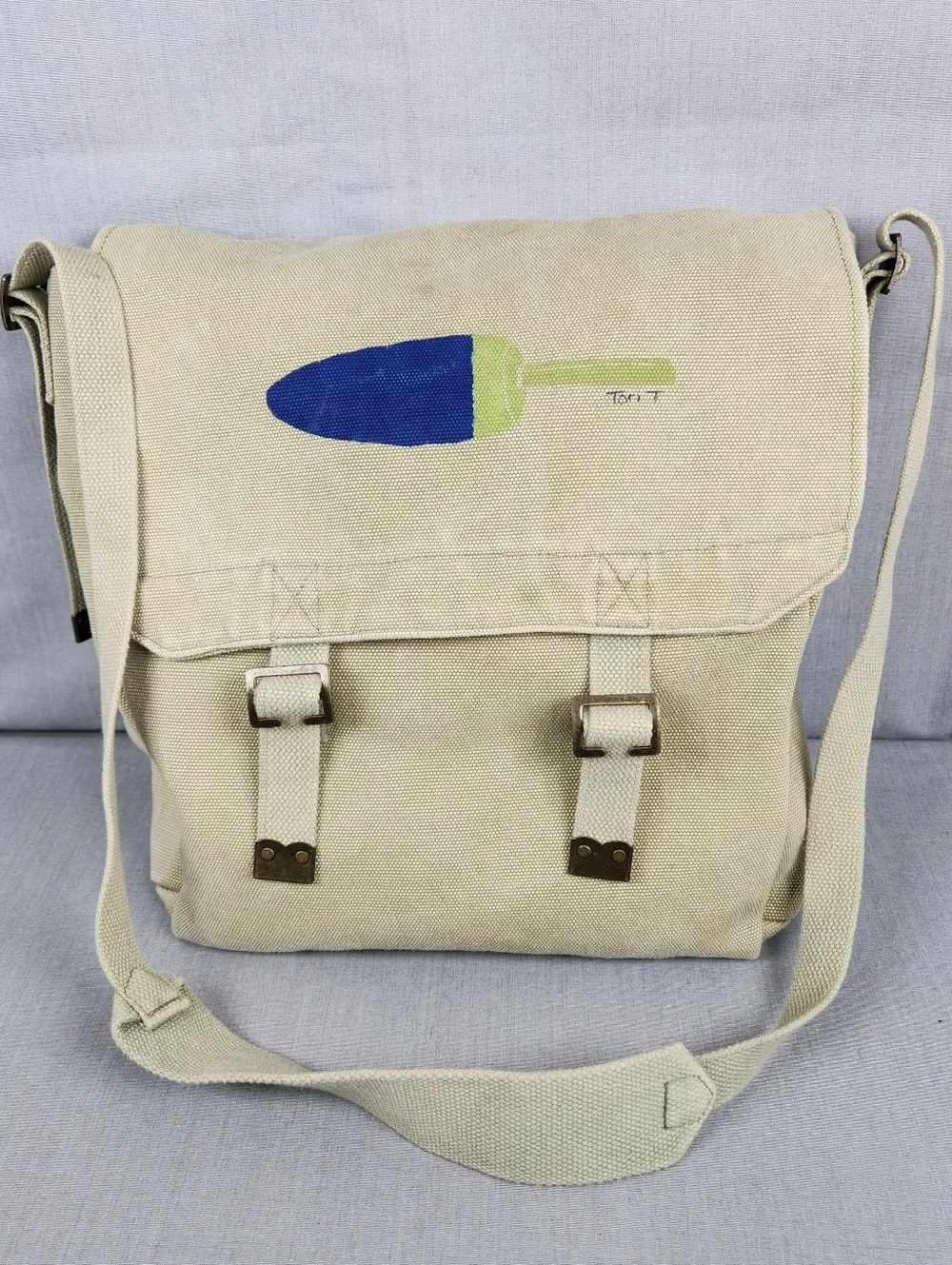 Crossbody Bag By Alternative Apparel Tori T Cotton Canvas Commuter